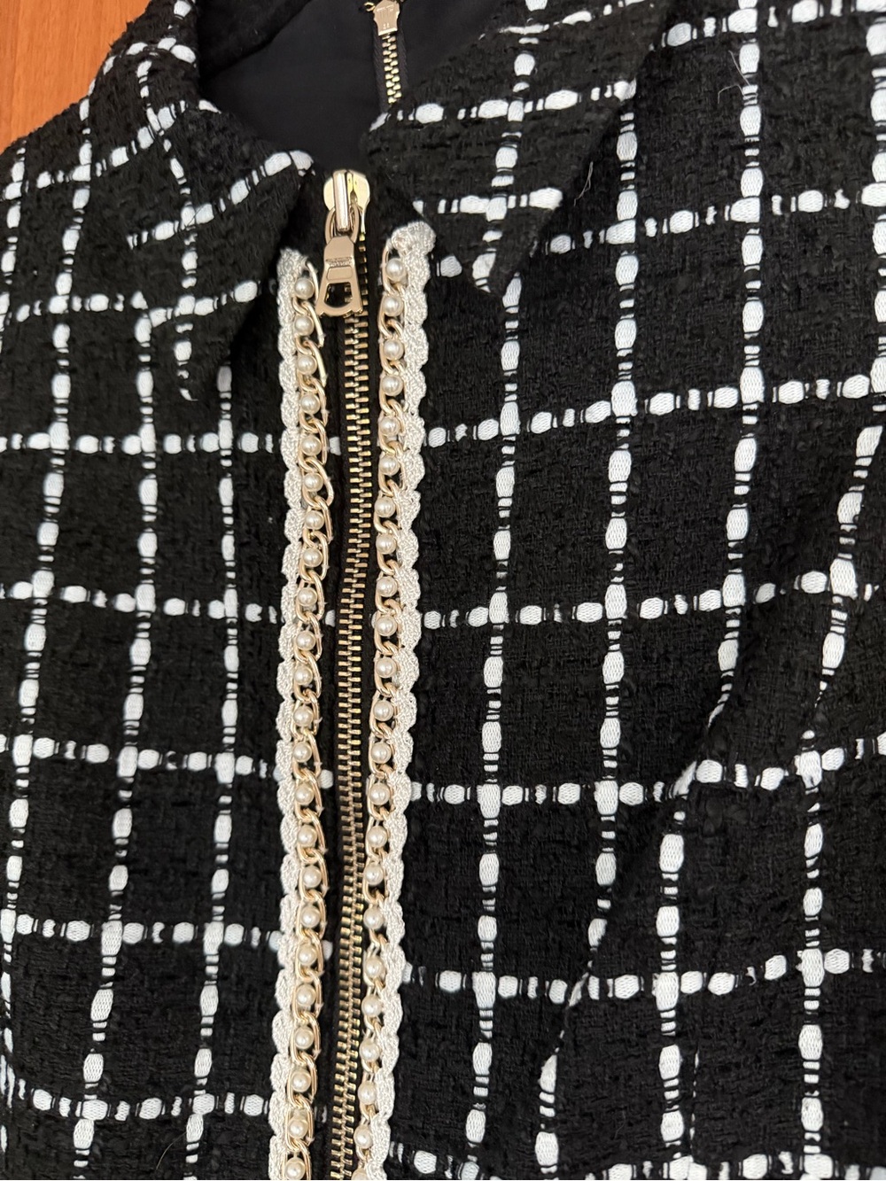 Alice + Olivia Ellis Chain-Embellished Checked Tweed Mini Dress - Picture 9 of 9